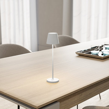 Lumivio™ – Moderne LED Tischlampe mit Akku