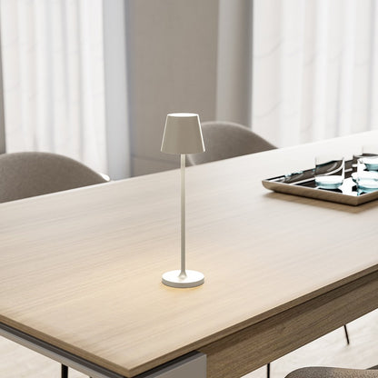 Lumivio™ – Moderne LED Tischlampe mit Akku