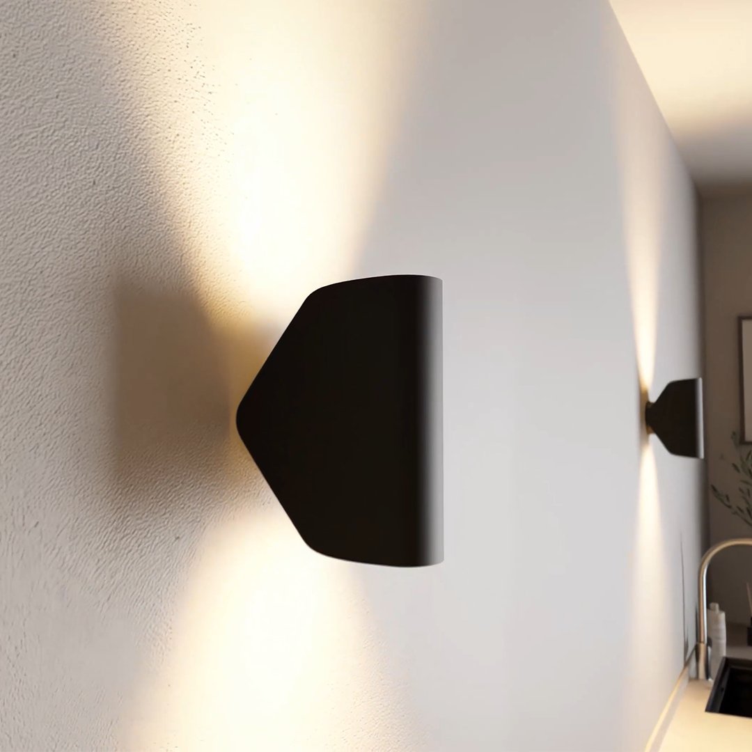 Rotara™ – Robuste LED Wandleuchte Schwarz