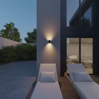 Rotara™ – Robuste LED Wandleuchte Schwarz