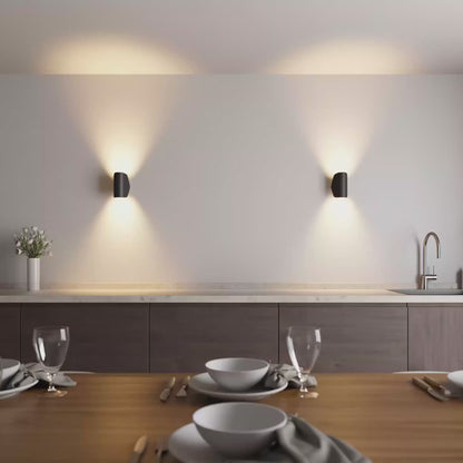 Rotara™ – Robuste LED Wandleuchte Schwarz